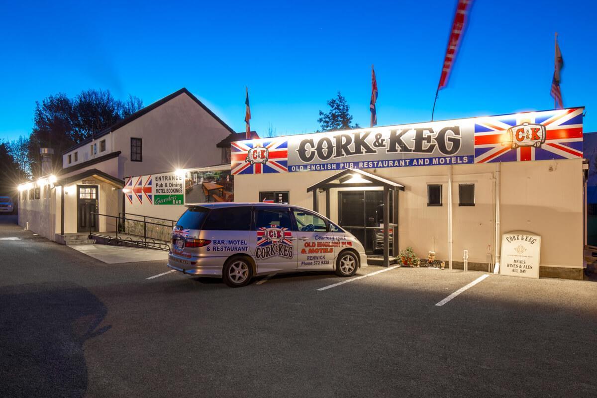Cork And Keg Motel Renwick Eksteriør billede